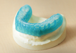 除菌で虫歯と歯周病を予防する「3DS」～薬を塗ったマウスピースを5分間はめるだけ
