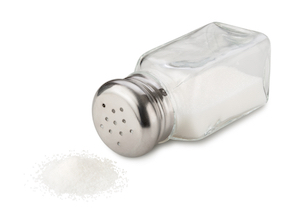 「食塩中毒」で1歳児が死亡！　200gの「食塩」を摂取して自殺した成人もの画像1